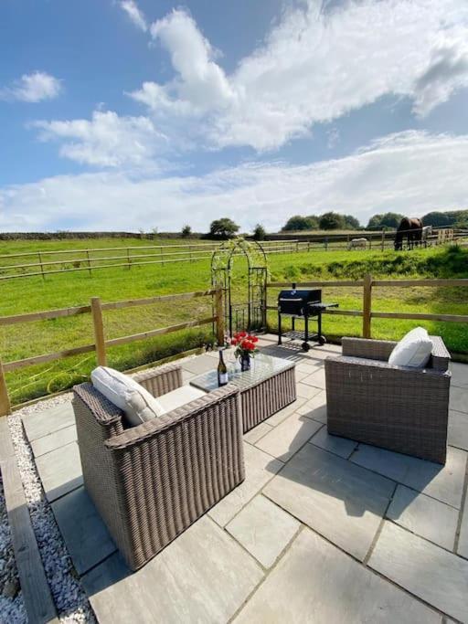 Willa Luxury Detached Peak District Stone Barn - Dog Friendly Hazelwood Zewnętrze zdjęcie